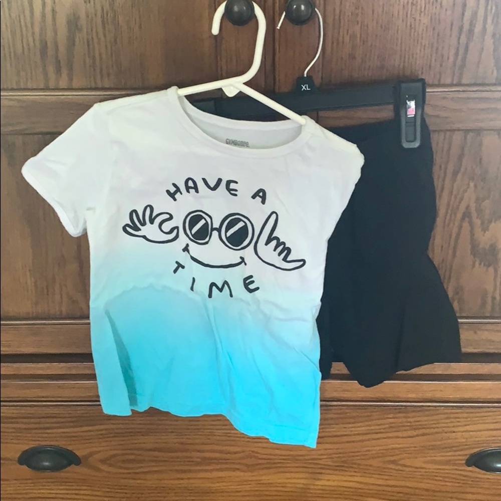Toddler boy shirt and shorts set Size 5T